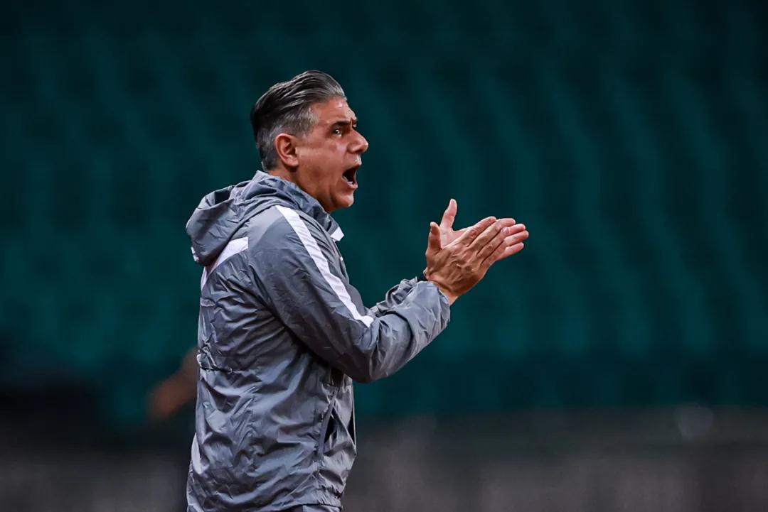 نيوكاسل وتشيلسيصراع الأثرياء في الدوري الإنجليزي الممتاز